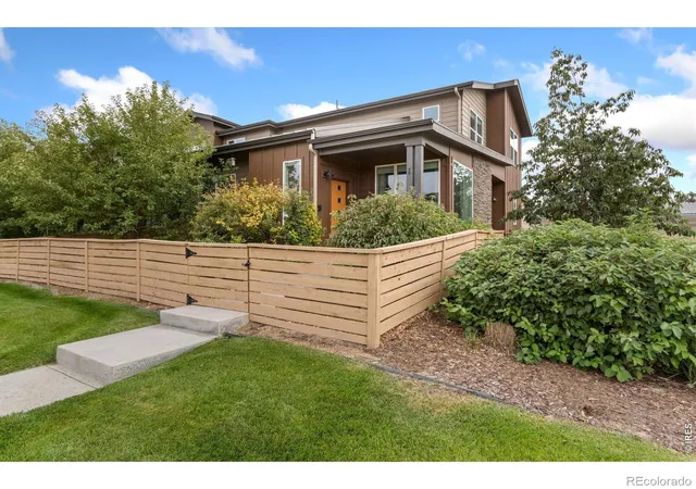 Townhouse for sale at 2614 Avenger Pl #1, Fort Collins, CO 80524 | MLS# IR1068839