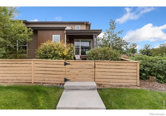 Photo 1 of Townhouse for sale at 2614 Avenger Pl #1, Fort Collins, CO 80524 | MLS# IR1068839 | Listing updated on 2026-10-06
