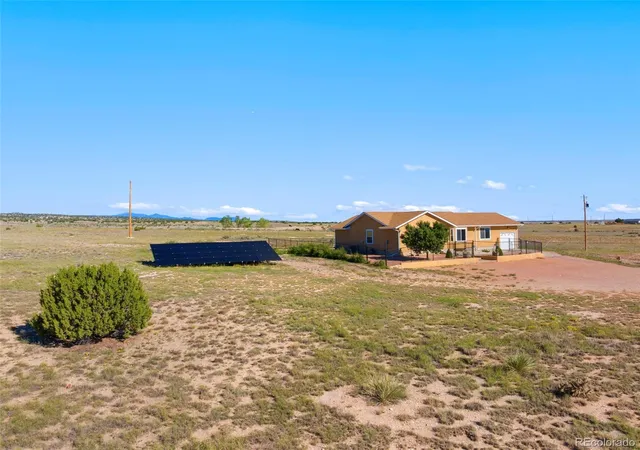 Photo 1 of Single family home for sale at 1689 N Calle Rosa Pl, Pueblo, CO 81007 | MLS# 9258256 | Listing updated on 2026-09-17