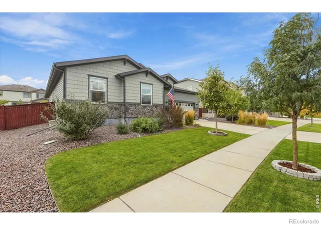 Photo 3 of Single family home for sale at 1962 Raindrop Dr, Windsor, CO 80550 | MLS# IR1068845 | Listing updated on 2026-10-03