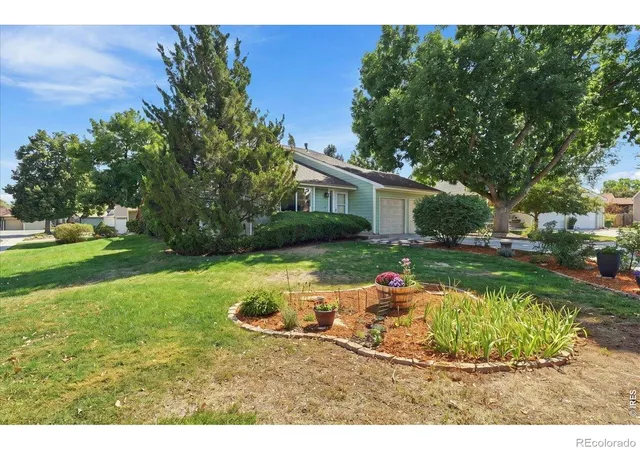 Photo 4 of Single family home for sale at 901 Bitterbrush Ln, Fort Collins, CO 80526 | MLS# IR1068846 | Listing updated on 2026-10-10