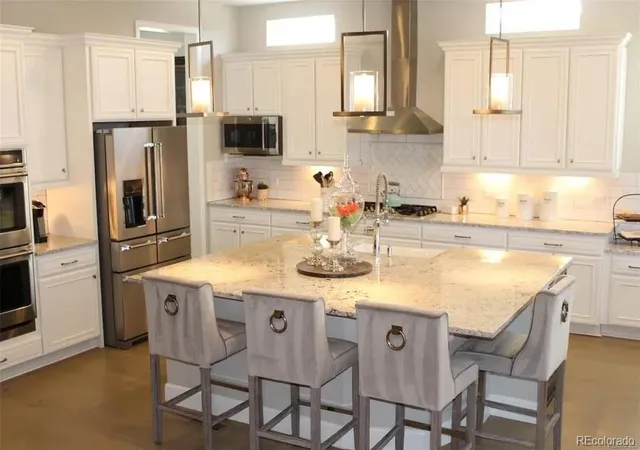 Photo 4 of Single family home for sale at 27505 E Elmhurst Pl, Aurora, CO 80016 | MLS# 7353252 | Listing updated on 2026-09-20