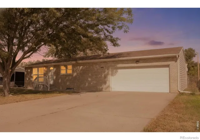 Photo 2 of Single family home for sale at 721 Arapahoe St, Fort Morgan, CO 80701 | MLS# IR1068848 | Listing updated on 2026-10-07