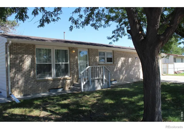 Photo 4 of Single family home for sale at 721 Arapahoe St, Fort Morgan, CO 80701 | MLS# IR1068848 | Listing updated on 2026-09-26