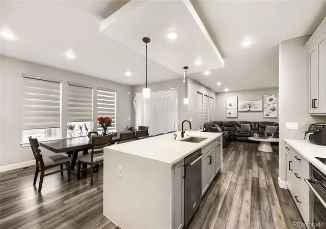 Photo 3 of Single family home for sale at 3976 N Catawba Way, Aurora, CO 80019 | MLS# 2769420 | Listing updated on 2026-10-29