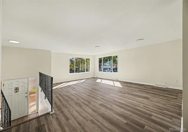 Photo 3 of Single family home for sale at 1939 Emery St, Longmont, CO 80501 | MLS# 3106030 | Listing updated on 2026-10-19