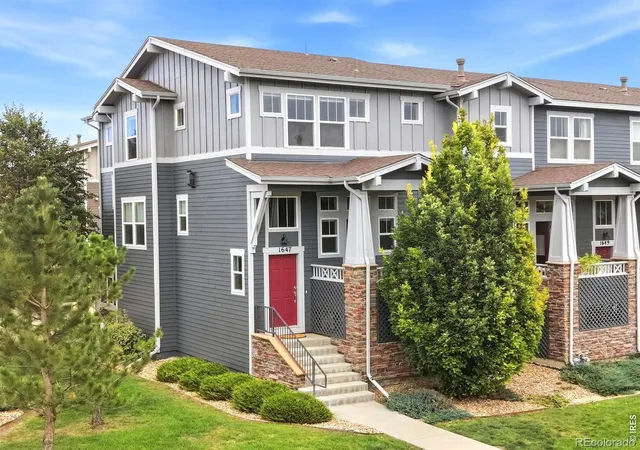 Photo 2 of Townhouse for sale at 1647 Venice Ln, Longmont, CO 80503 | MLS# IR1068862 | Listing updated on 2026-10-04