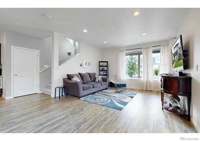 Photo 3 of Single family home for sale at 3014 Sykes Dr, Fort Collins, CO 80524 | MLS# IR1068865 | Listing updated on 2026-10-09