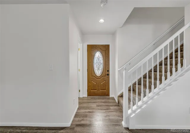 Photo 4 of Townhouse for sale at 5702 Raleigh Cir, Castle Rock, CO 80104 | MLS# 9272207 | Listing updated on 2026-09-24