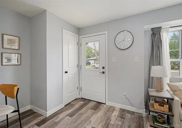 Photo 3 of Single family home for sale at 6770 S Clermont St, Centennial, CO 80122 | MLS# 5795133 | Listing updated on 2026-09-23