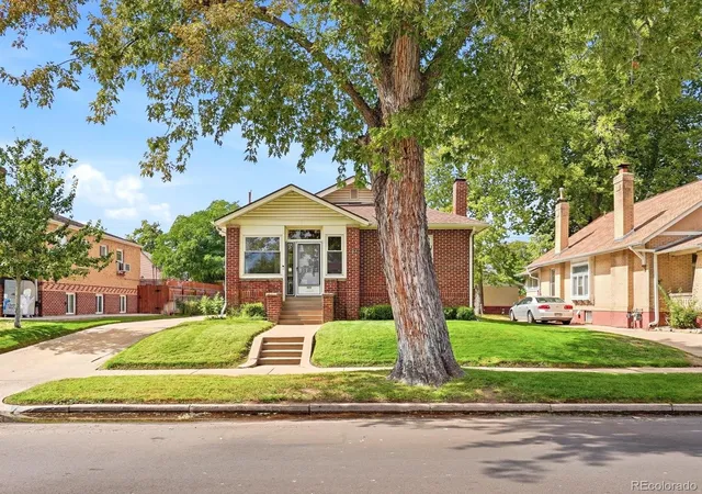 Photo 2 of Single family home for sale at 4239 Irving St, Denver, CO 80211 | MLS# 1504162 | Listing updated on 2026-09-21
