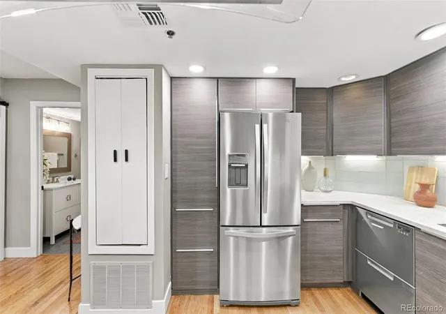 Photo 4 of Condo for sale at 350 N Detroit St #109, Denver, CO 80206 | MLS# 3953608 | Listing updated on 2026-10-07