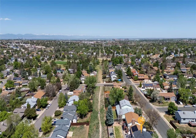 Photo 3 of Single family home for sale at 16562 E Louisiana Dr, Aurora, CO 80017 | MLS# 8206422 | Listing updated on 2026-09-19