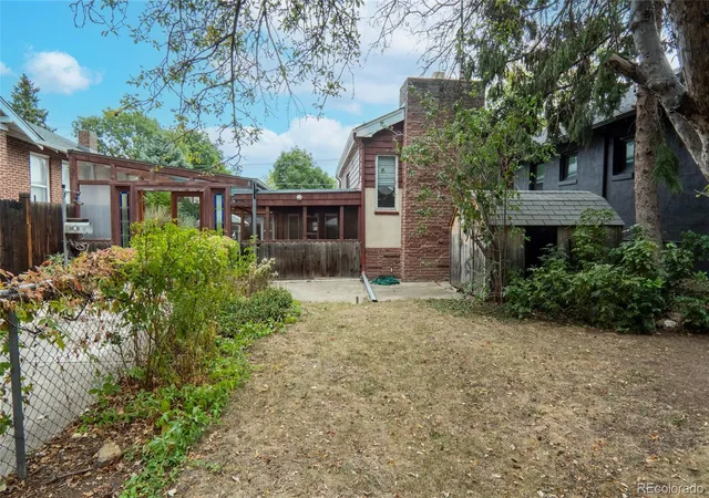 Photo 3 of Single family home for sale at 1040 Cook St, Denver, CO 80206 | MLS# 9381662 | Listing updated on 2026-10-10