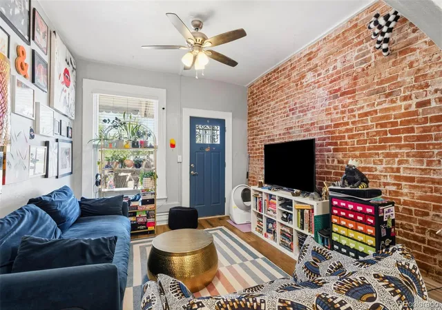 Listing Photo 5 - Condo for sale in building located at 324 S Logan St, Denver, CO 80209