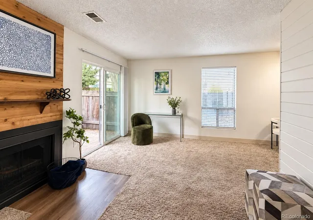 Photo 3 of Condo for sale at 7373 W Florida #16A, Lakewood, CO 80232 | MLS# 9347455 | Listing updated on 2026-09-24