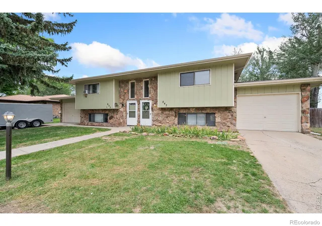 Photo 2 of Multi family home for sale at 845 Nyssa Dr, Loveland, CO 80538 | MLS# IR1068895 | Listing updated on 2026-09-22