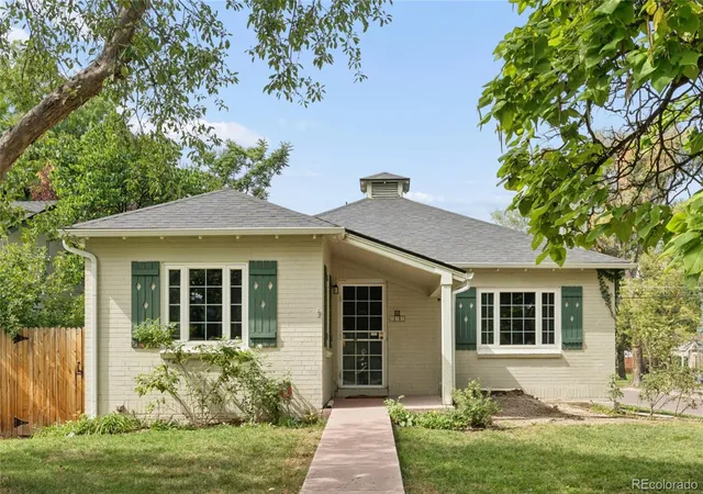 Photo 1 of Sale Pending at 695 Dahlia St, Denver, CO 80220 | MLS# 9174502 | Listing updated on 2026-09-27