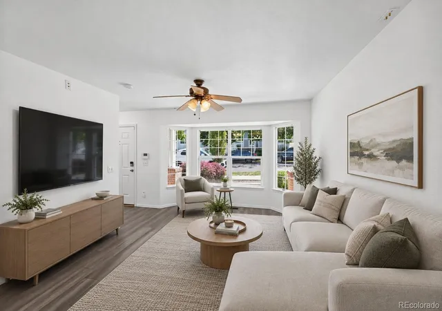 Photo 3 of Single family home for sale at 17183 E Wyoming Dr, Aurora, CO 80017 | MLS# 4516959 | Listing updated on 2026-09-18