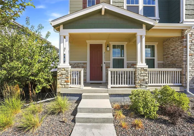 Photo 3 of Townhouse for sale at 21331 E 60th Avenue, Aurora, CO 80019 | MLS# 3439327 | Listing updated on 2026-09-17