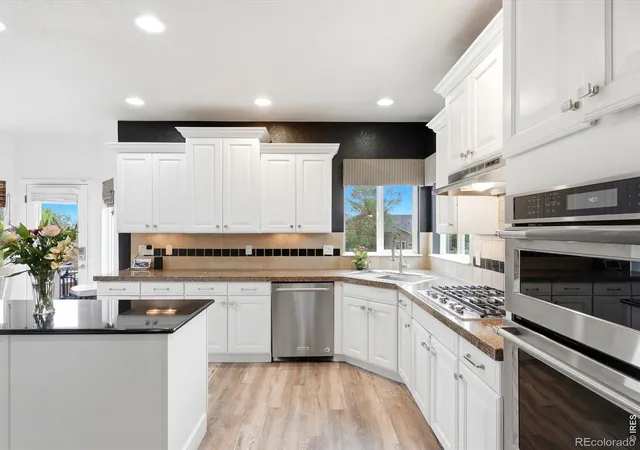 Photo 4 of Single family home for sale at 1418 Falcon Pl, Erie, CO 80516 | MLS# IR1068922 | Listing updated on 2026-09-25