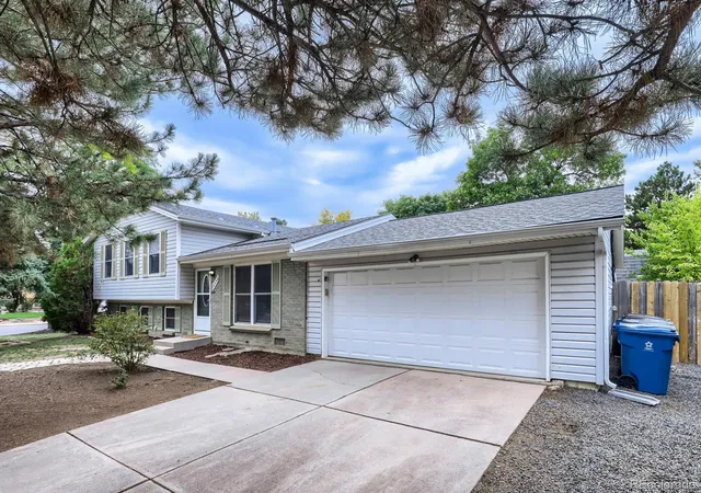 Photo 3 of Single family home for sale at 16398 E Warren Ave, Aurora, CO 80013 | MLS# 3804288 | Listing updated on 2026-10-06