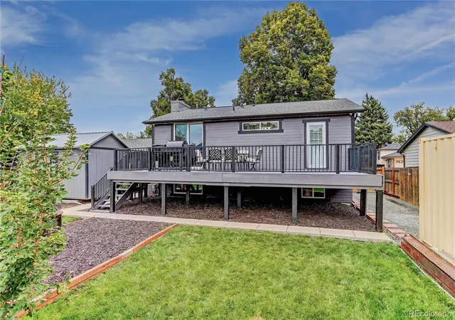 Photo 3 of Single family home for sale at 15304 E Idaho Pl, Aurora, CO 80017 | MLS# 6460139 | Listing updated on 2026-10-08