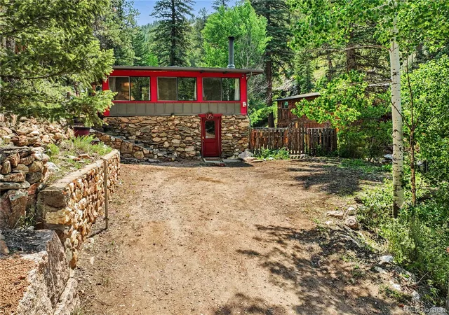 Single family home for sale at 15916 S Elk Crk Rd, Pine, CO 80470 | MLS# 1831051