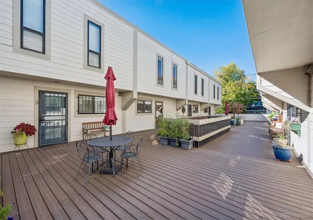 Photo 1 of Townhouse for sale at 929 N Washington St #5, Denver, CO 80203 | MLS# 7043586 | Listing updated on 2026-10-22