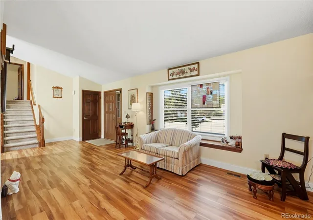 Photo 4 of Single family home for sale at 10060 W Fremont Ave, Littleton, CO 80127 | MLS# 7048910 | Listing updated on 2026-10-07