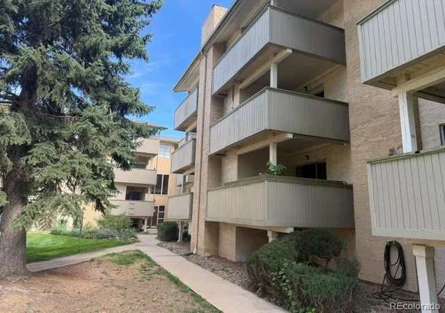 Photo 3 of Condo for sale at 3035 Oneal Pkwy #35V, Boulder, CO 80301 | MLS# 5878070 | Listing updated on 2026-09-19