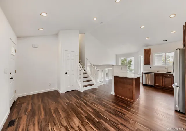 Photo 3 of Single family home for sale at 3612 Bucknell Dr, Highlands Ranch, CO 80129 | MLS# 7713735 | Listing updated on 2026-09-26