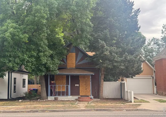 Photo 2 of Single family home for sale at 516 E 7th Street, Loveland, CO 80537 | MLS# IR1068946 | Listing updated on 2026-09-18