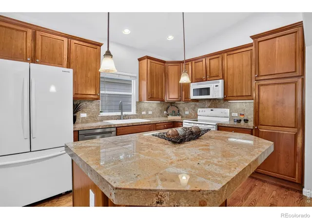 Photo 2 of Single family home for sale at 1636 Metropolitan Dr, Longmont, CO 80504 | MLS# IR1068950 | Listing updated on 2026-09-23