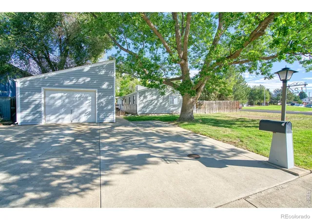 Photo 1 of Single family home for sale at 126 Caribou Pl, Longmont, CO 80504 | MLS# IR1068951 | Listing updated on 2026-09-18