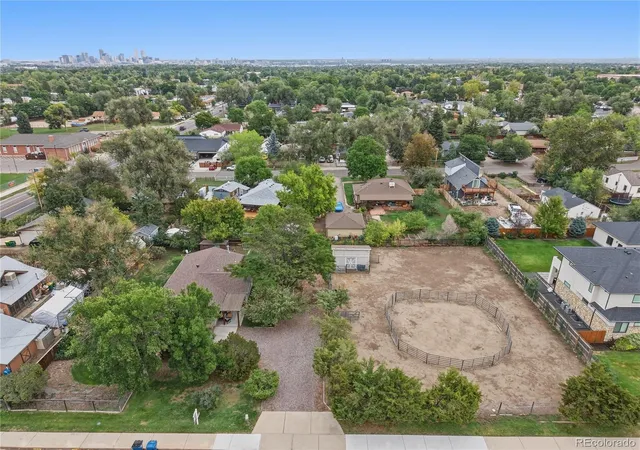 Photo 4 of Single family home for sale at 80 Marshall St, Lakewood, CO 80226 | MLS# 3837330 | Listing updated on 2026-09-25