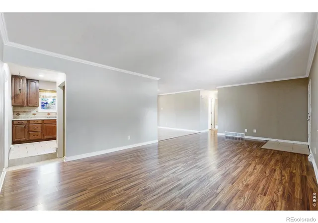 Photo 3 of Single family home for sale at 1016 Jennifer Dr, Loveland, CO 80537 | MLS# IR1068971 | Listing updated on 2026-09-19
