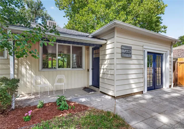 Photo 3 of Single family home for sale at 2559 S Gaylord St, Denver, CO 80210 | MLS# 8654306 | Listing updated on 2026-09-21