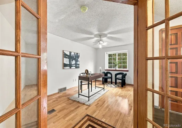Photo 4 of Single family home for sale at 3544 Columbia Dr, Longmont, CO 80503 | MLS# 3052464 | Listing updated on 2026-09-23