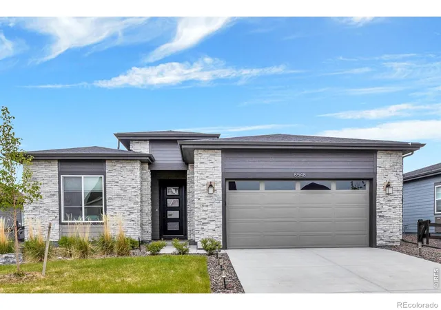 Photo 1 of Single family home for sale at 8548 S Quatar St, Aurora, CO 80016 | MLS# IR1068972 | Listing updated on 2026-09-25