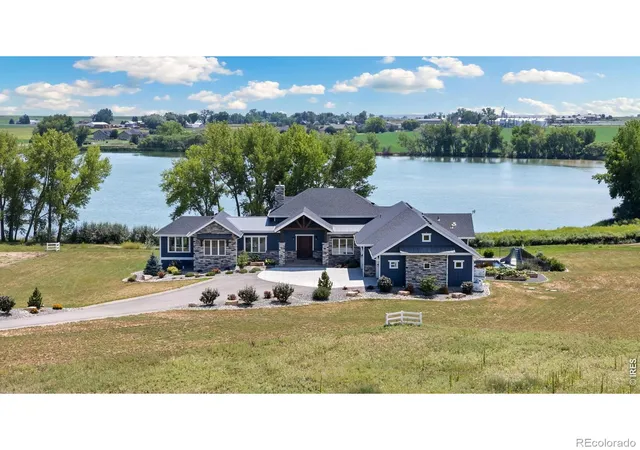 Photo 1 of Single family home for sale at 3324 Fox Xing Pl, Loveland, CO 80537 | MLS# IR1068974 | Listing updated on 2026-10-09