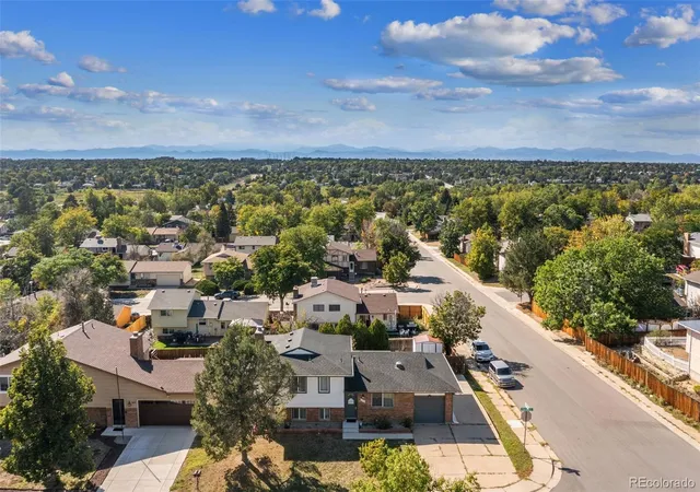 Photo 31 of Single family home for sale at 1809 S Ouray St, Aurora, CO 80017 | MLS# 8485100 | Listing updated on 2026-09-23