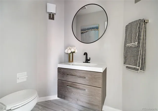 Photo 4 of Single family home for sale at 11413 W Asbury Ct, Lakewood, CO 80227 | MLS# 2291161 | Listing updated on 2026-10-09