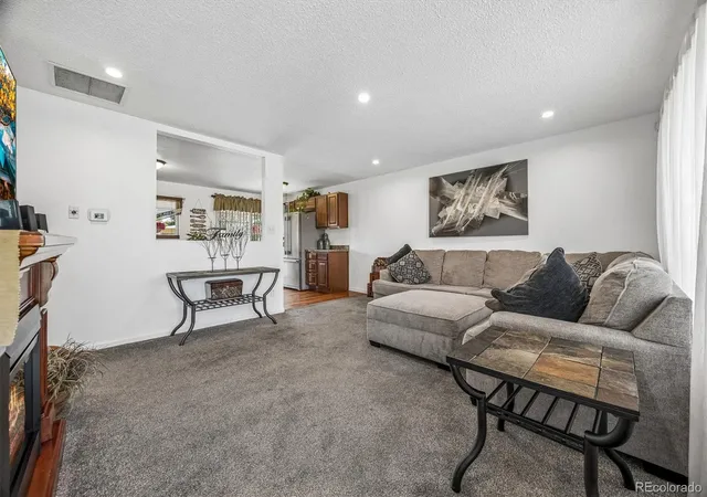 Photo 3 of Single family home for sale at 8248 Pearl St, Denver, CO 80229 | MLS# 6002301 | Listing updated on 2026-09-21