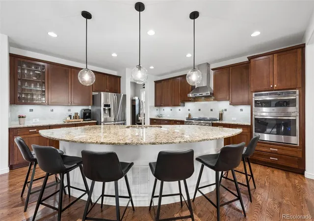Photo 3 of Single family home for sale at 530 Moonmist Ct, Highlands Ranch, CO 80126 | MLS# 3297937 | Listing updated on 2026-10-23