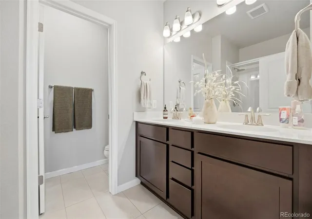 Photo 3 of Townhouse for sale at 2100 Santini Trl #B, Littleton, CO 80129 | MLS# 8623284 | Listing updated on 2026-10-06