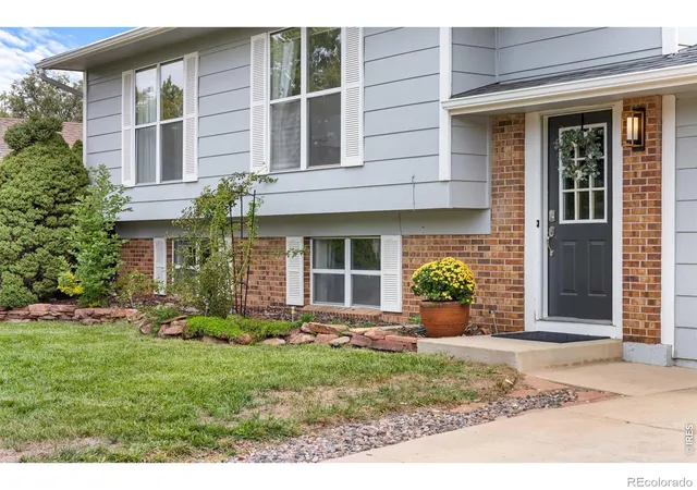 Photo 3 of Single family home for sale at 1204 Balmora St, Lafayette, CO 80026 | MLS# IR1068984 | Listing updated on 2026-10-04