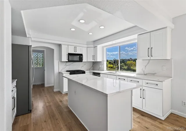 Photo 2 of Single family home for sale at 1528 Mountain Maple Ave, Highlands Ranch, CO 80129 | MLS# 4459762 | Listing updated on 2026-10-19