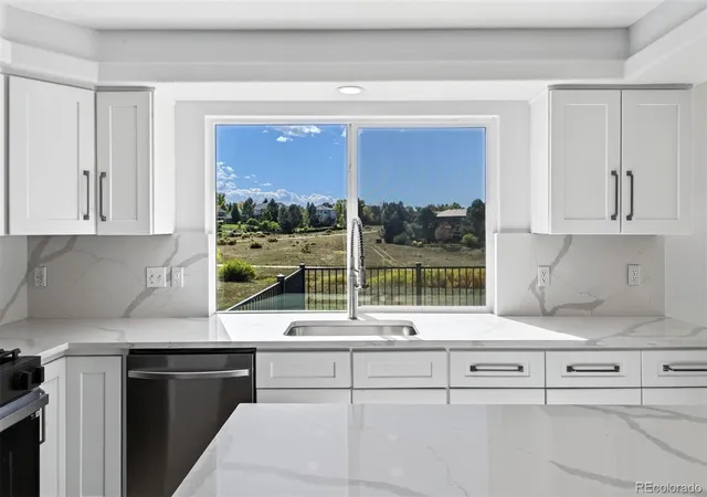Photo 3 of Single family home for sale at 1528 Mountain Maple Ave, Highlands Ranch, CO 80129 | MLS# 4459762 | Listing updated on 2026-10-19
