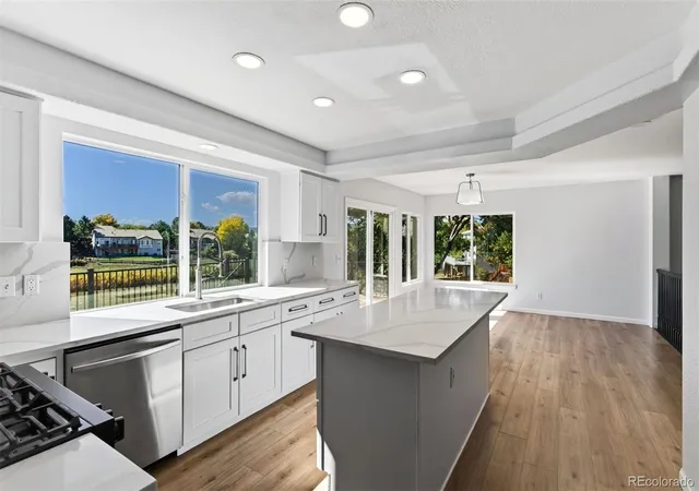 Photo 4 of Single family home for sale at 1528 Mountain Maple Ave, Highlands Ranch, CO 80129 | MLS# 4459762 | Listing updated on 2026-10-19